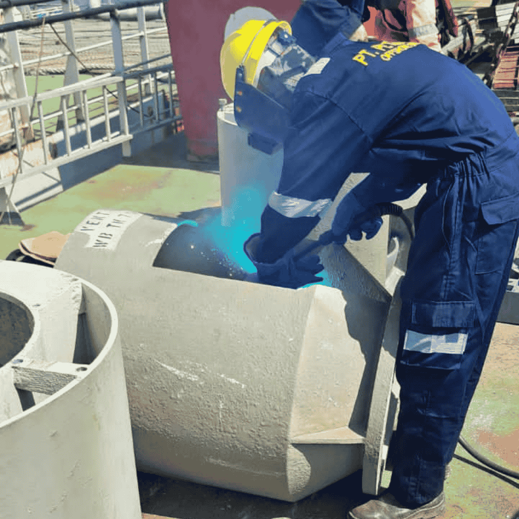 Afloat Ship Repair Indonesia